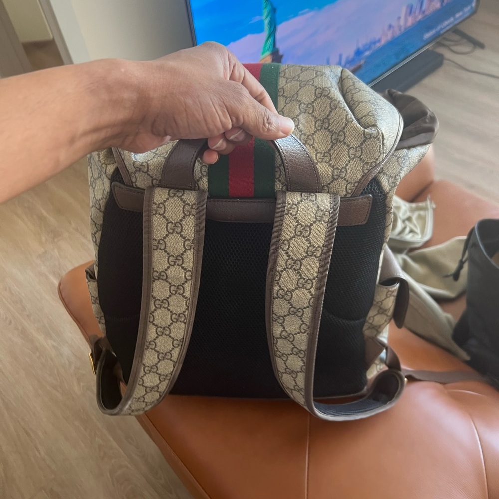 Gucci backpack - Picture 3 of 5
